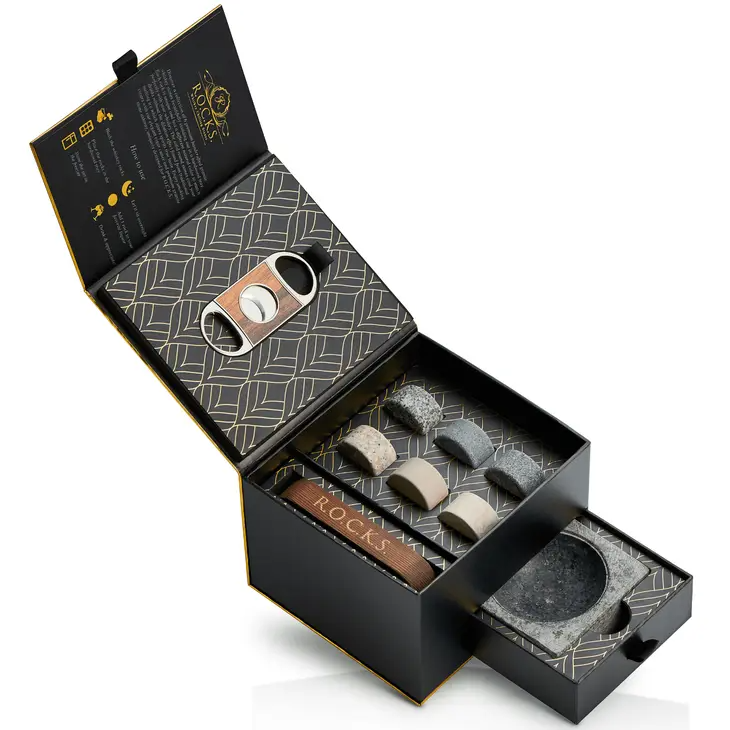 The Gentleman&#39;s Set - Cigar Aficionado
