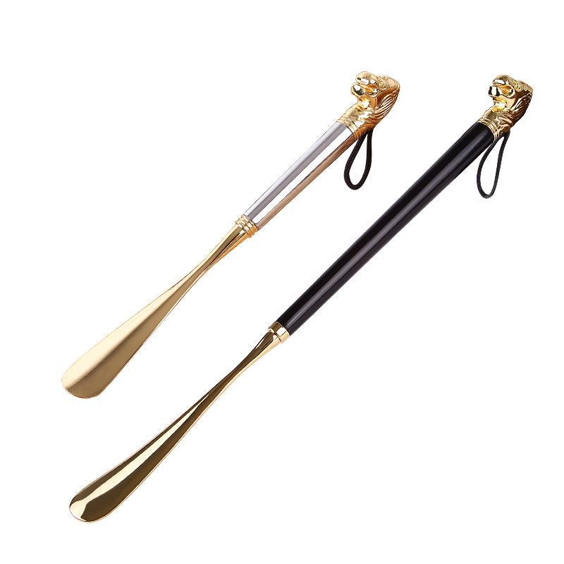 Fashion Beech Lion Head Metal Shoehorn
