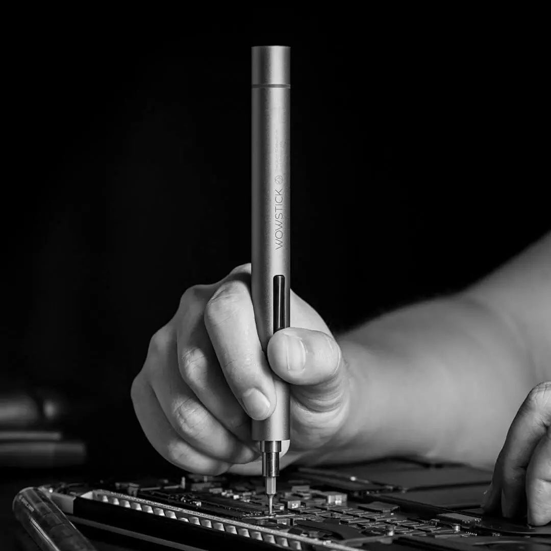 Miniature Lithium Electric Screwdriver Precision Set Tool