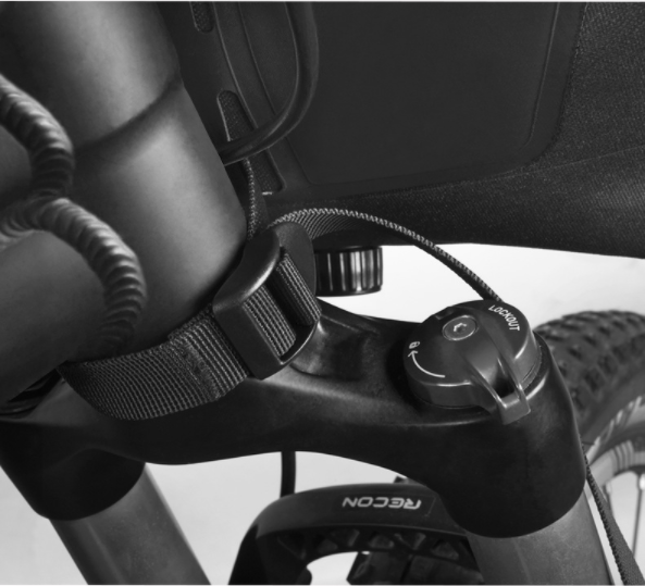 Waterproof bicycle head bag