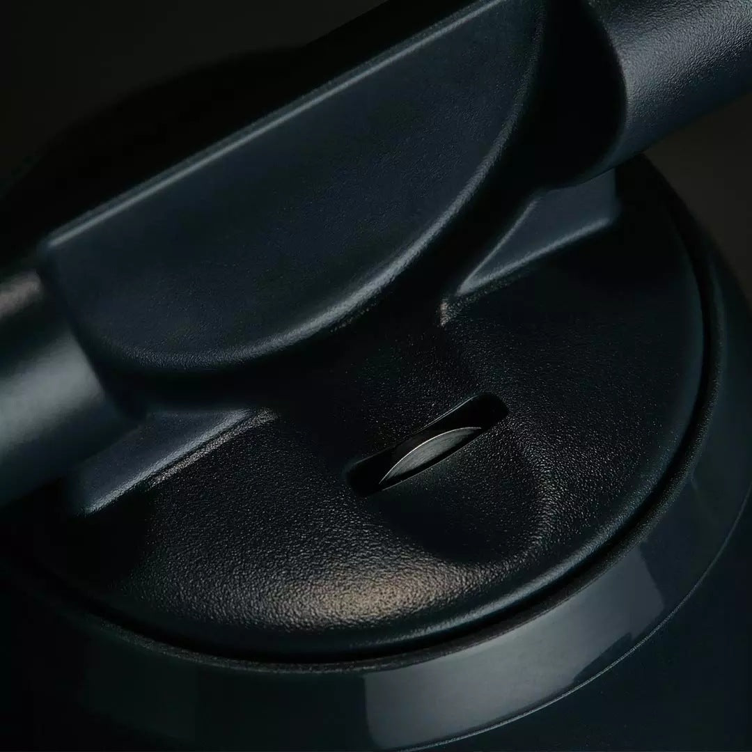 Multi-purpose Beer Wine Drink Creative Simple Operation Screwdriver