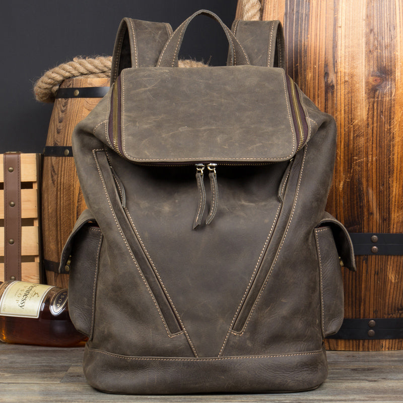 Men&#39;s leather retro cowhide backpack