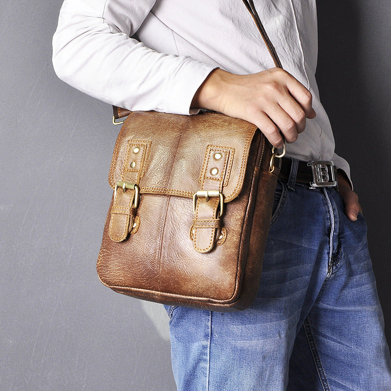 Outdoor shoulder diagonal bag