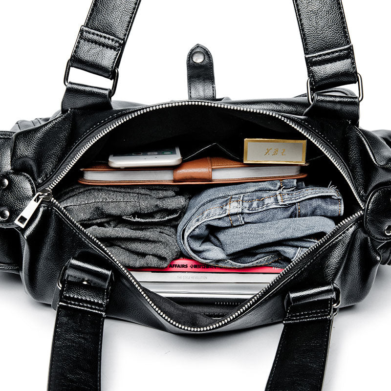 Factory direct new men&#39;s portable travel bag Korean fashion portable short-distance travel business package a generation