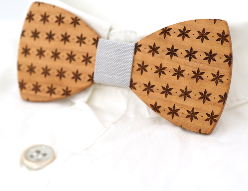 Wooden tie knot