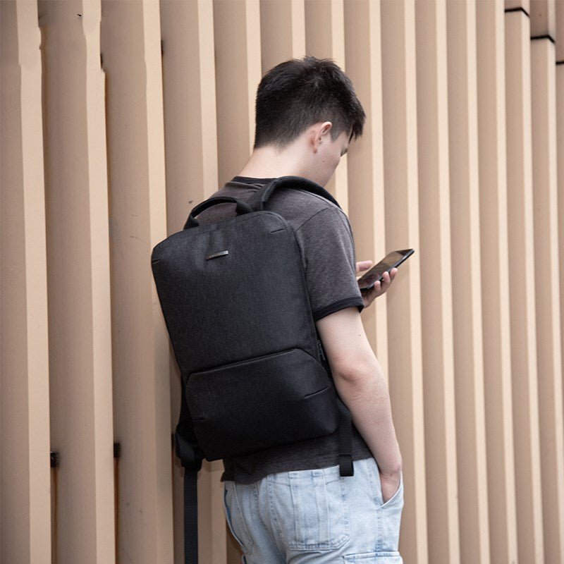 Men&#39;s Business Multi-function Backpack To Reduce The Burden And Wear