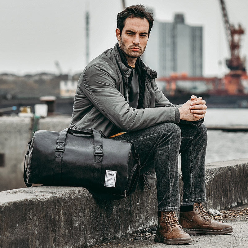 European And American Travel Bag Men&#39;s Fitness Bag Custom Waterproof Handbag