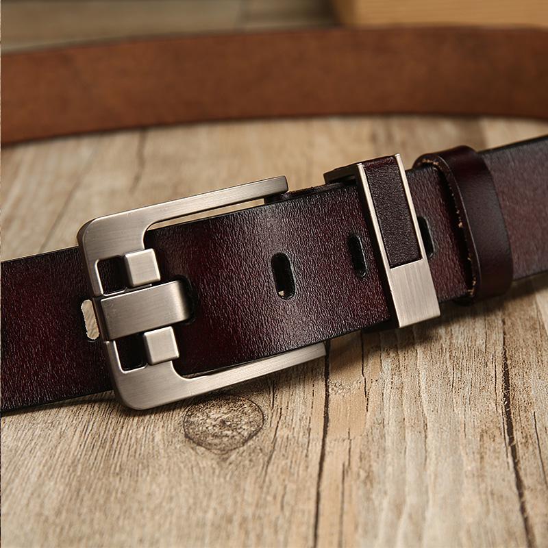 Vintage Men&#39;s Leather Belt With Buckle