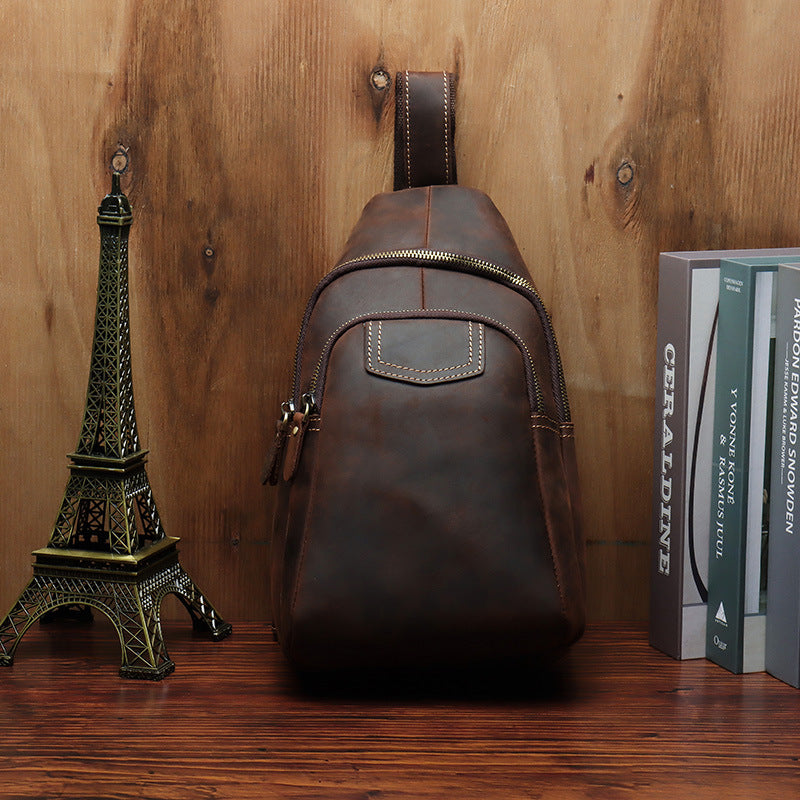 Retro leather Men&#39;s Bag Large Capacity Men&#39;s Messenger Bag Crazy Horse Leather Chest Bag