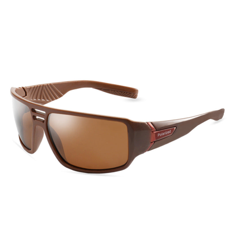 Sporty polarized sunglasses