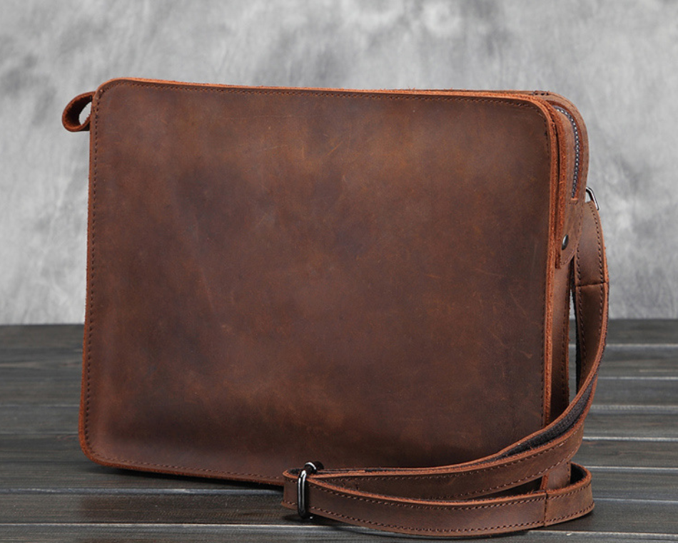 Men&#39;s business leather shoulder bag