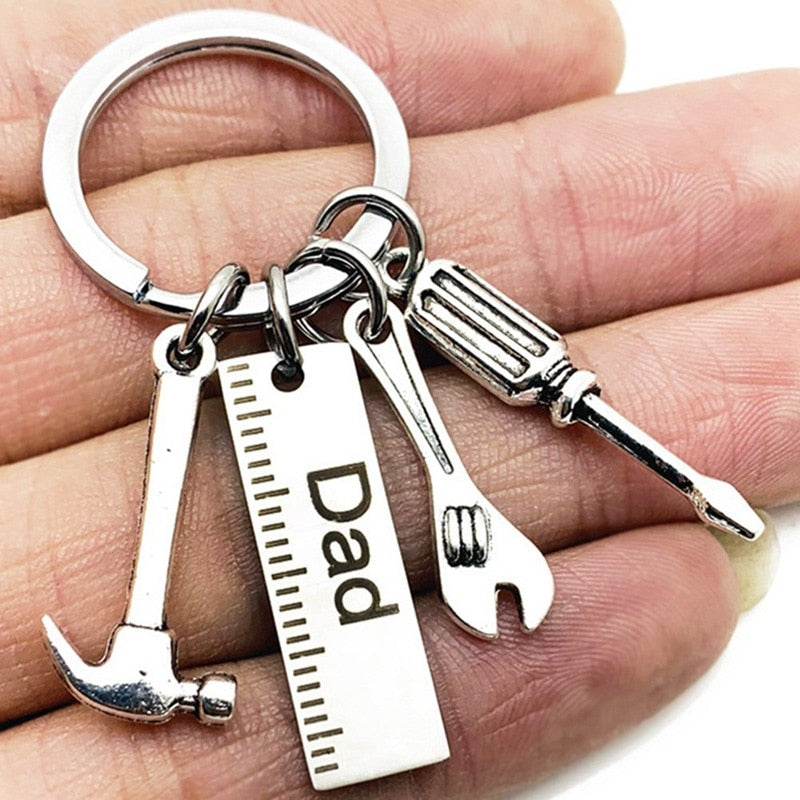 Hammer screwdriver pull keychain