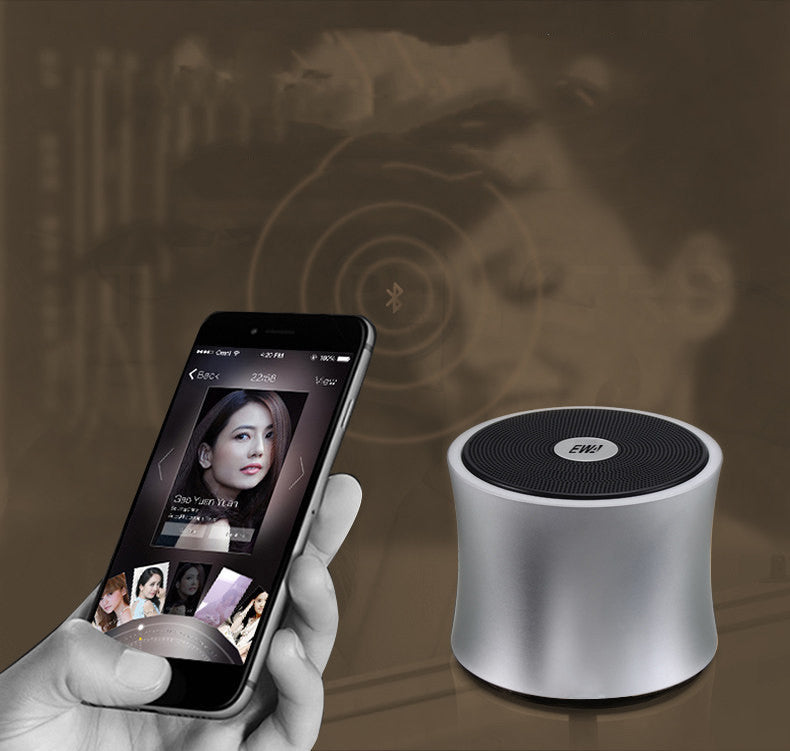 Mobile phone wireless connection speaker