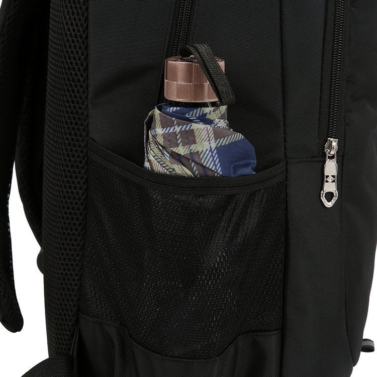 Nylon wearable sports and leisure backpack
