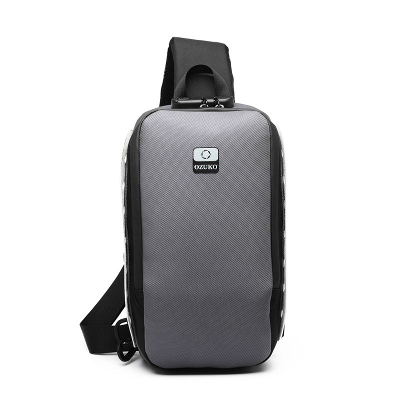 Men&#39;s USB multi-function shoulder bag