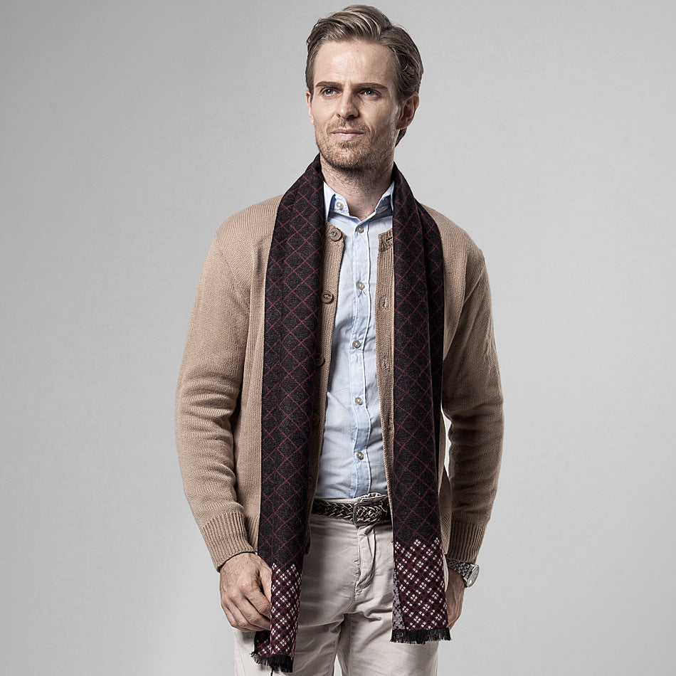 Men&#39;s scarf for autumn and winter