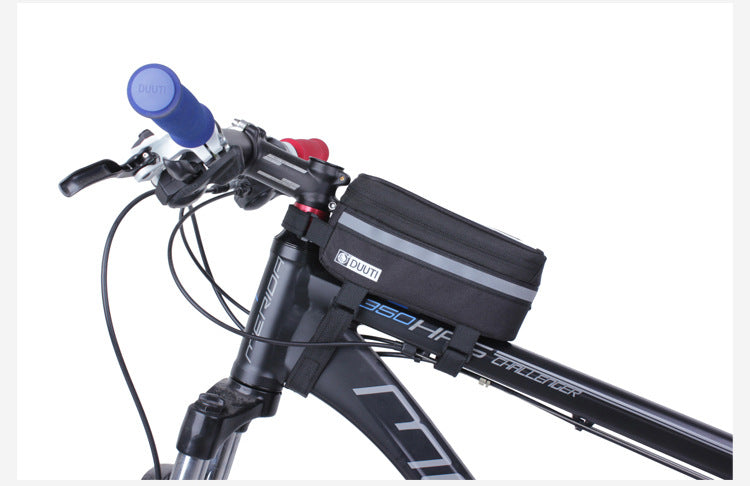Touch screen mountain bike saddle bag