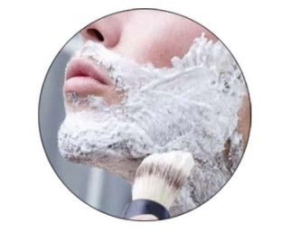 Men&#39;s shaving brush