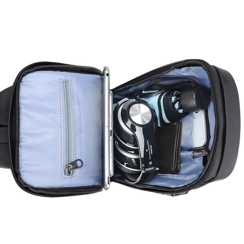 Casual multifunctional messenger bag