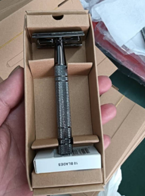 Old-Fashioned Manual Double-Sided Shaving Razor