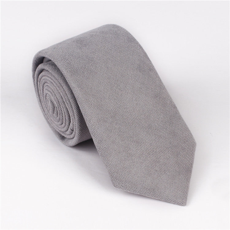 Solid color casual tie