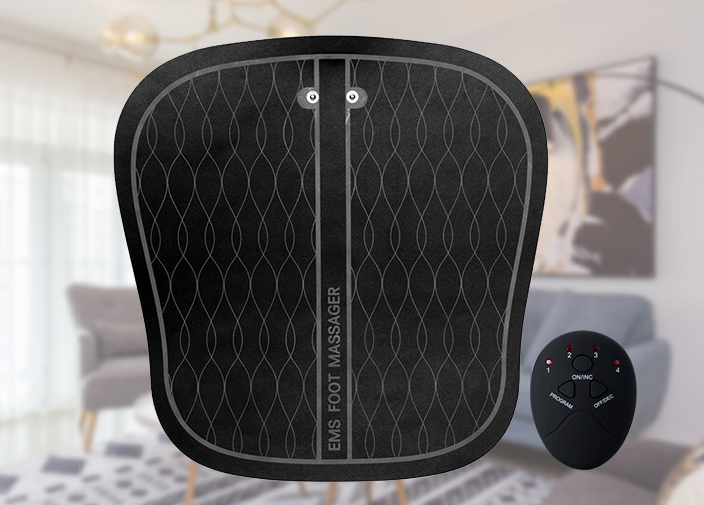 Foot physiotherapy machine