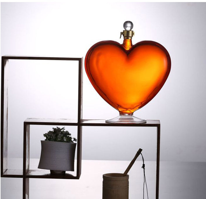 Heart-shaped Wine Fermentation Jar Craft Ornaments Wine Decanter