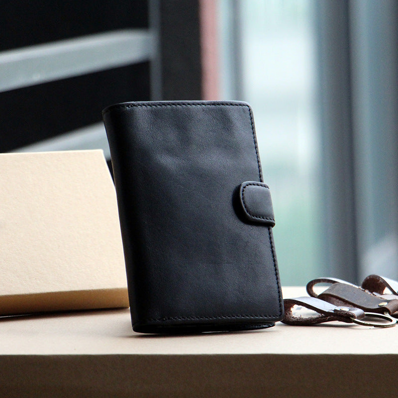 Men&#39;s Handmade Literary Vertical Leather Wallet