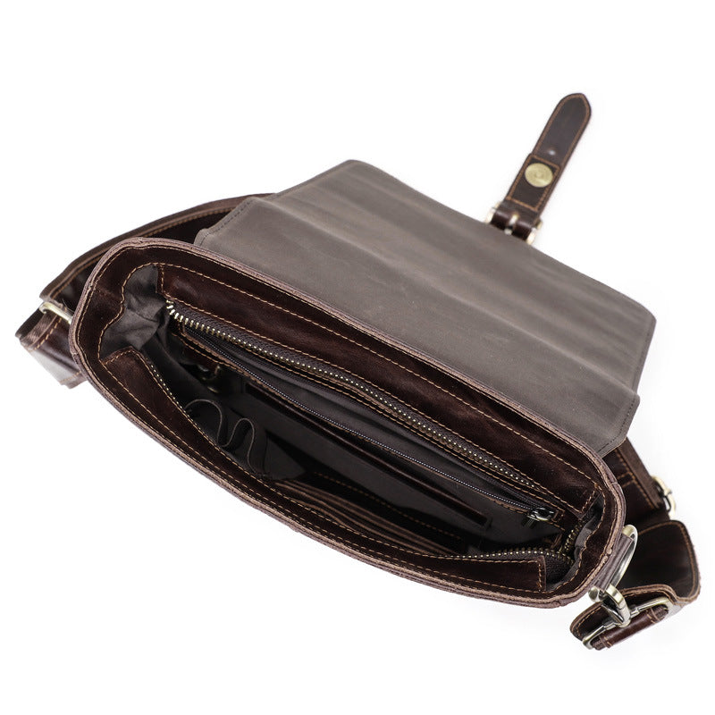 Cowhide Men&#39;s Messenger Bag Fashion Trend