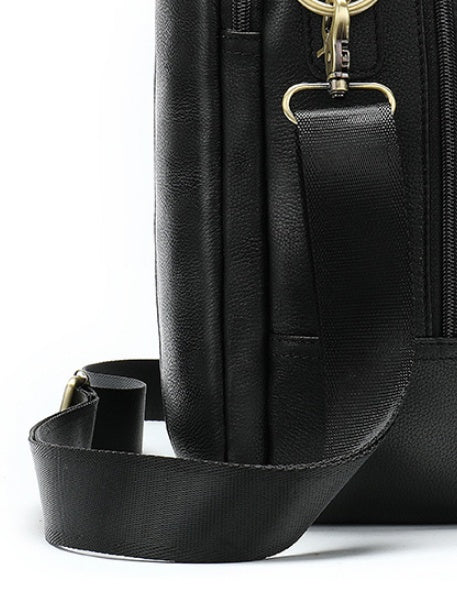 Men&#39;s portable briefcase