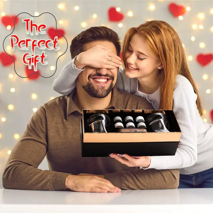 Whiskey Glasses and Accessories - 12 Pieces in Gift Box