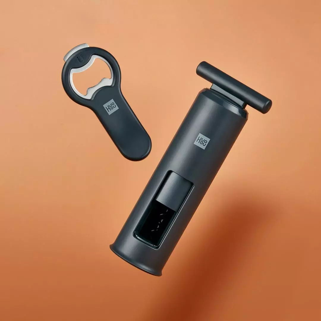 Multi-purpose Beer Wine Drink Creative Simple Operation Screwdriver