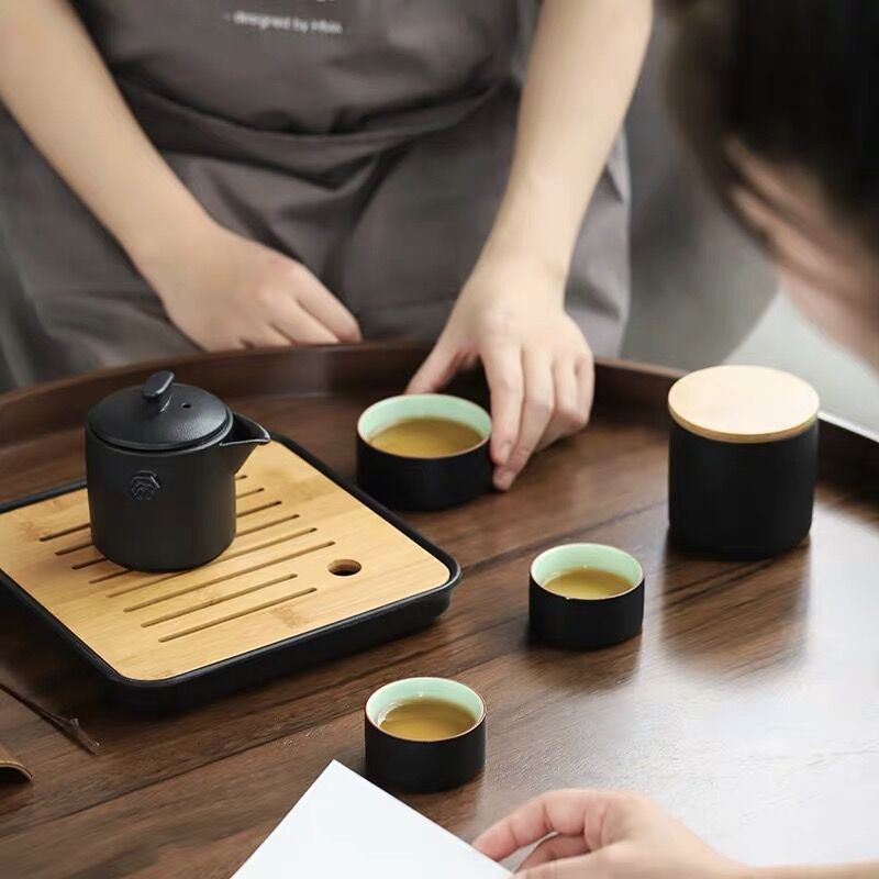 Kung Fu storage travel portable tea set