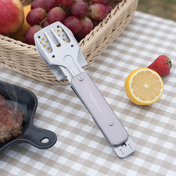 Camping barbecue grill shovel clip