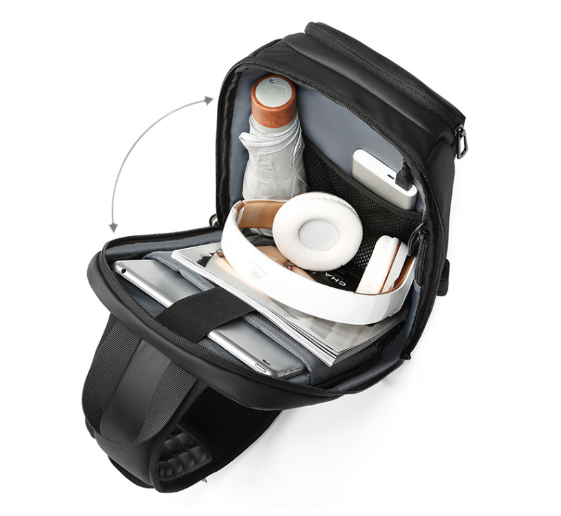 Outdoor leisure shoulder bag