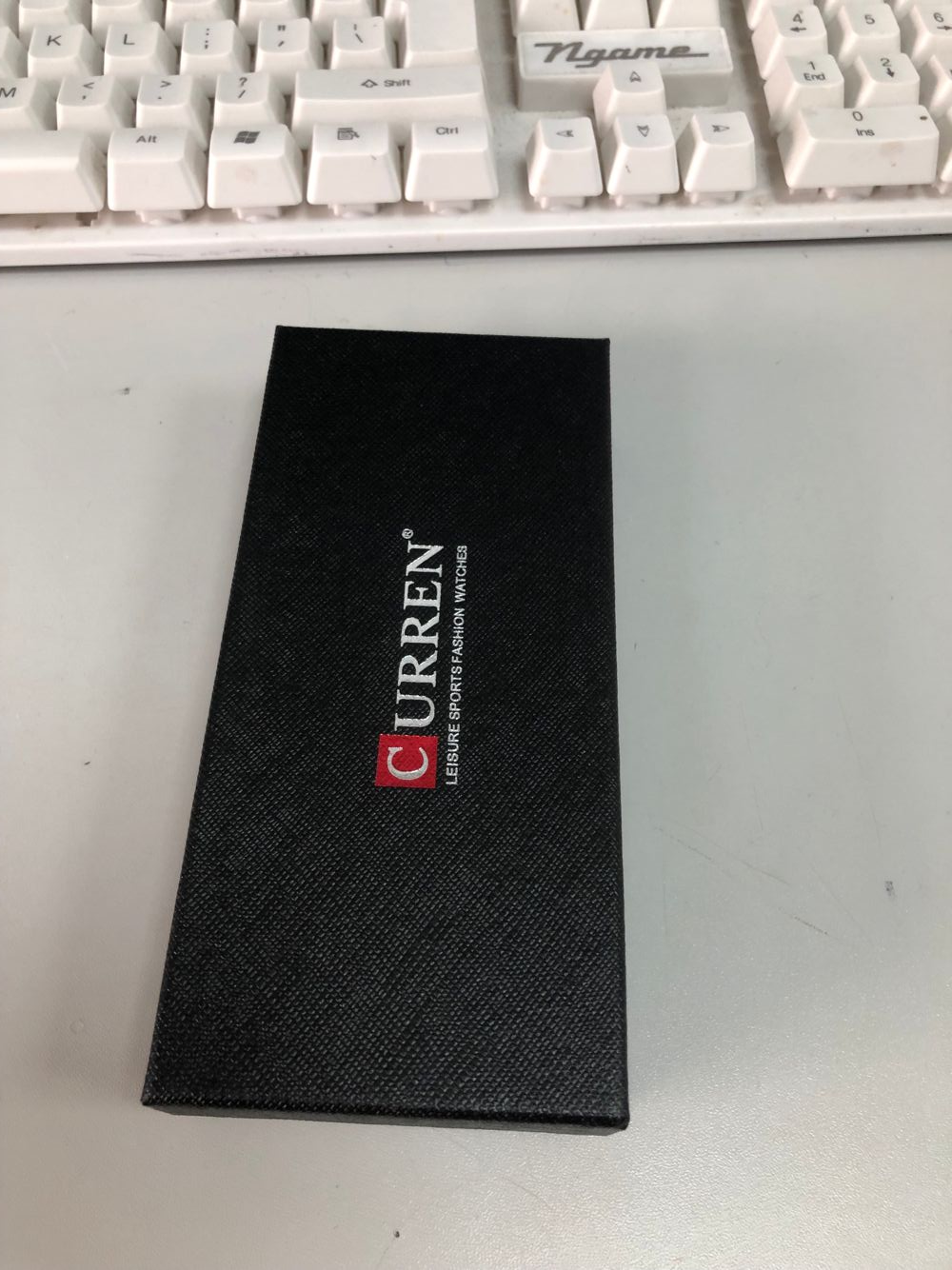 CURREN/Karen 8225 Men&#39;s Large Belt Sports Watch