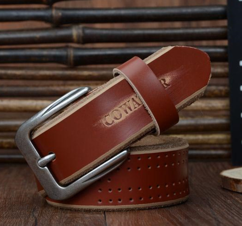 Men&#39;s leather belt