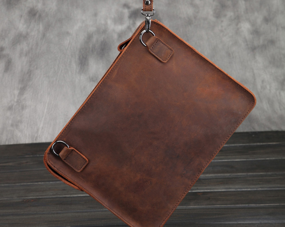 Men&#39;s business leather shoulder bag