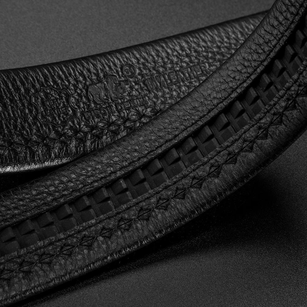 Men&#39;s leather belt