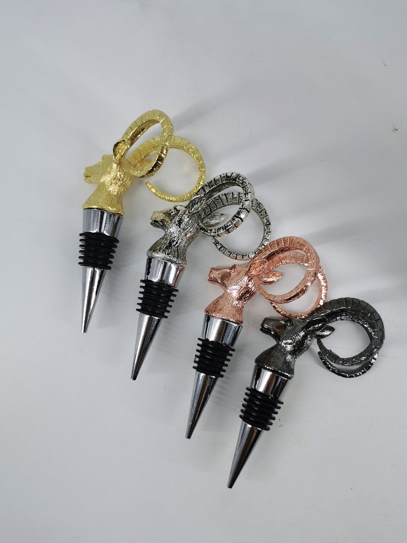 Creative Sheep&#39;s Head Wine Pourer