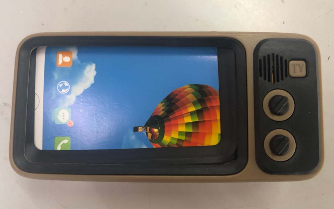 Retro TV mini portable audio