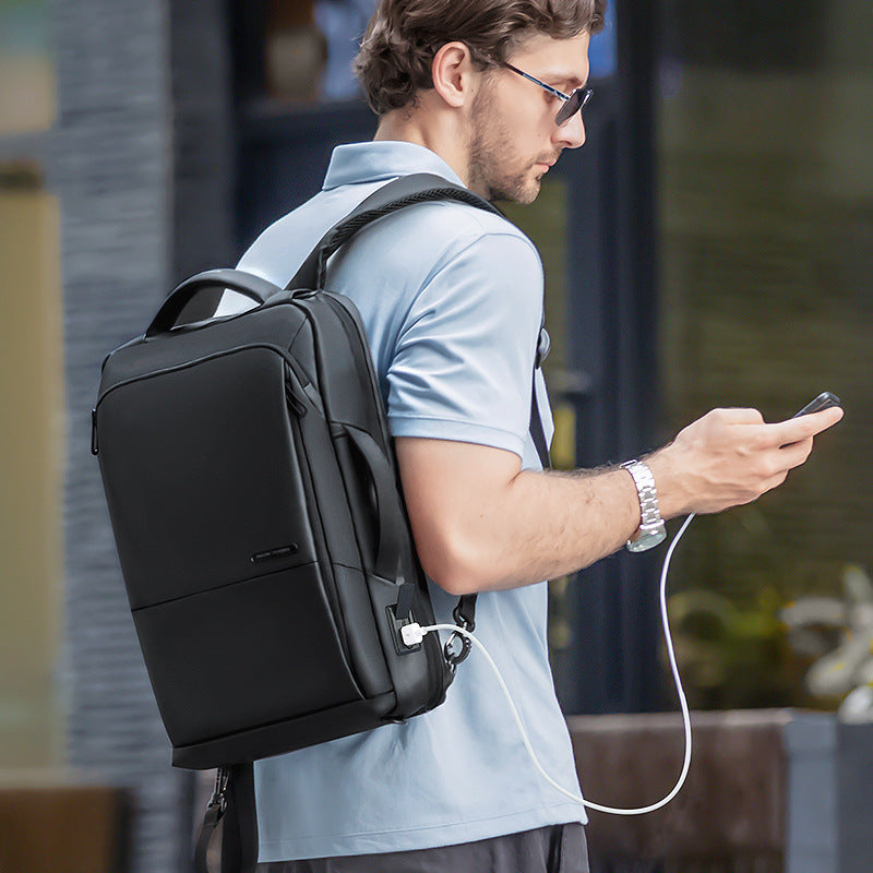 Backpack men&#39;s USB charging computer bag