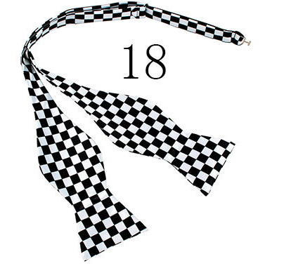 Fashion Tie Color Hand-played Streamer Gourd Collar