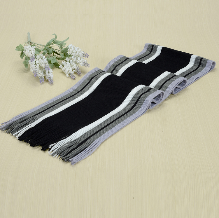 Knitted Warmth And Color Matching Striped Men&#39;s Scarf