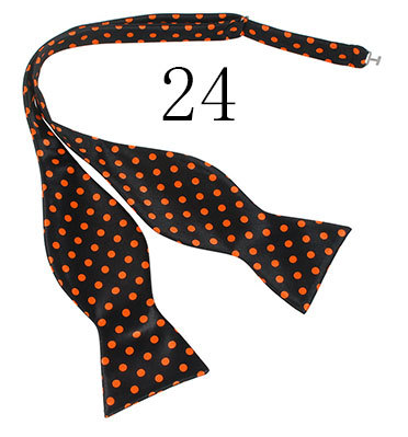 Fashion Tie Color Hand-played Streamer Gourd Collar