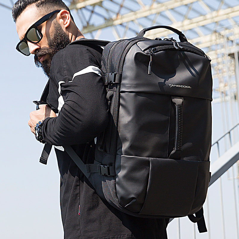 Backpack Men&#39;s Fashion Outdoor Travel Large Capacity And Multi-function