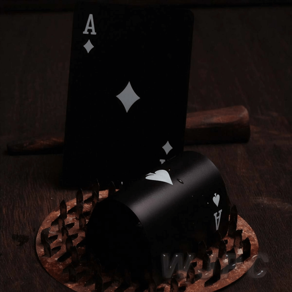Men&#39;s Black Edition Waterproof Card Deck