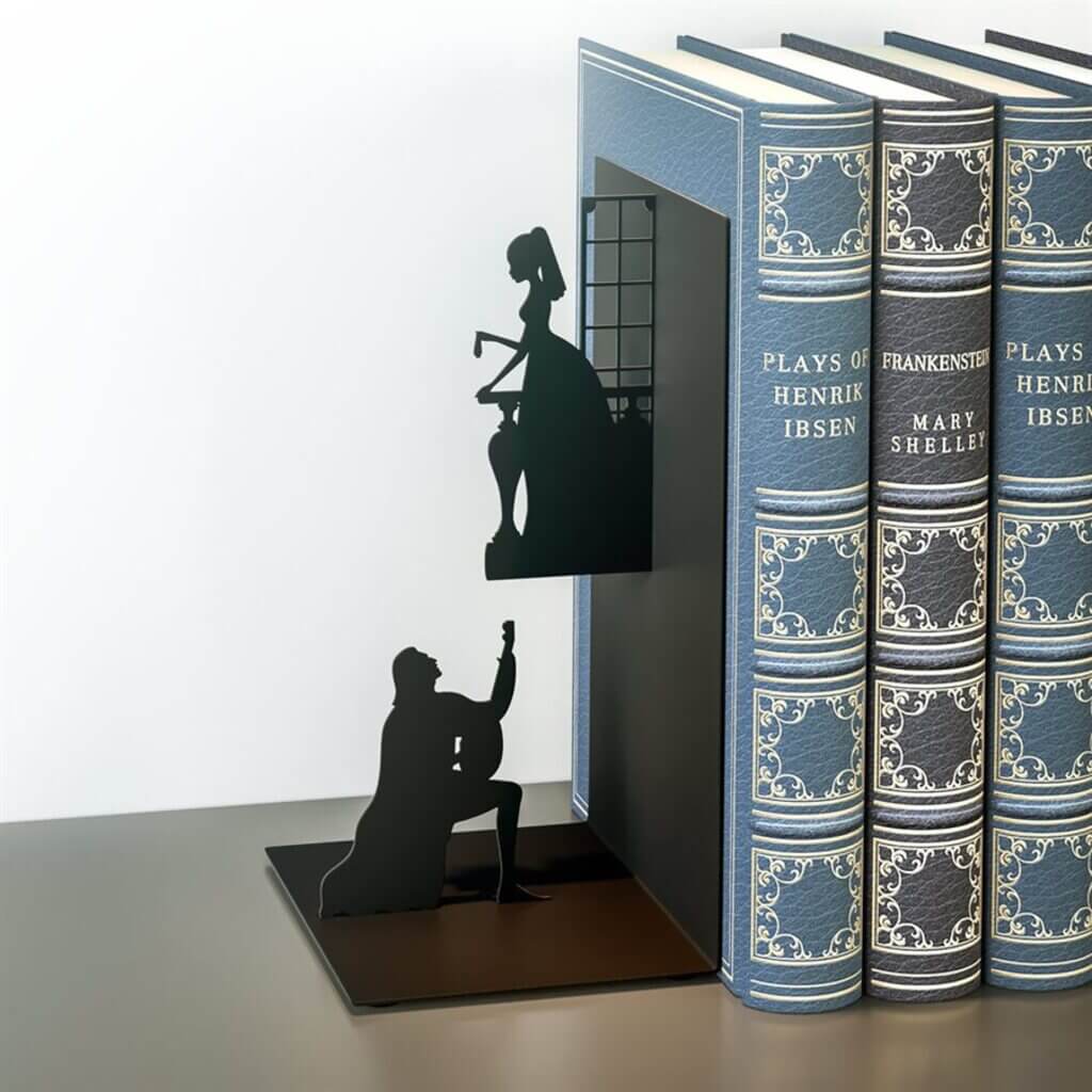 Romeo and Juliet Bookend