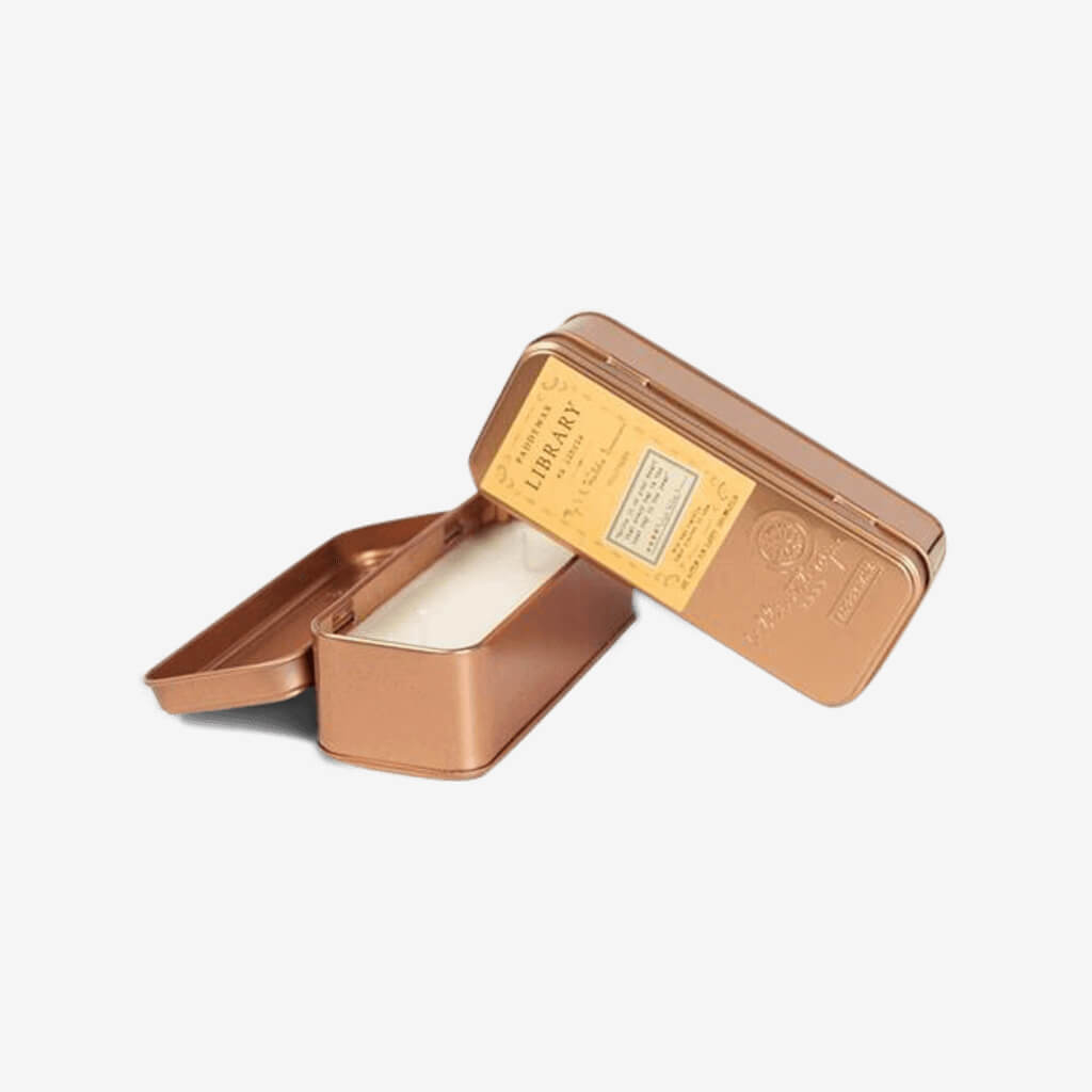 For all the bibliophiles in our lives we present the Library Collection. Pairing favourite quotes with exquisite fragrances, we pay homage to the literary greats.