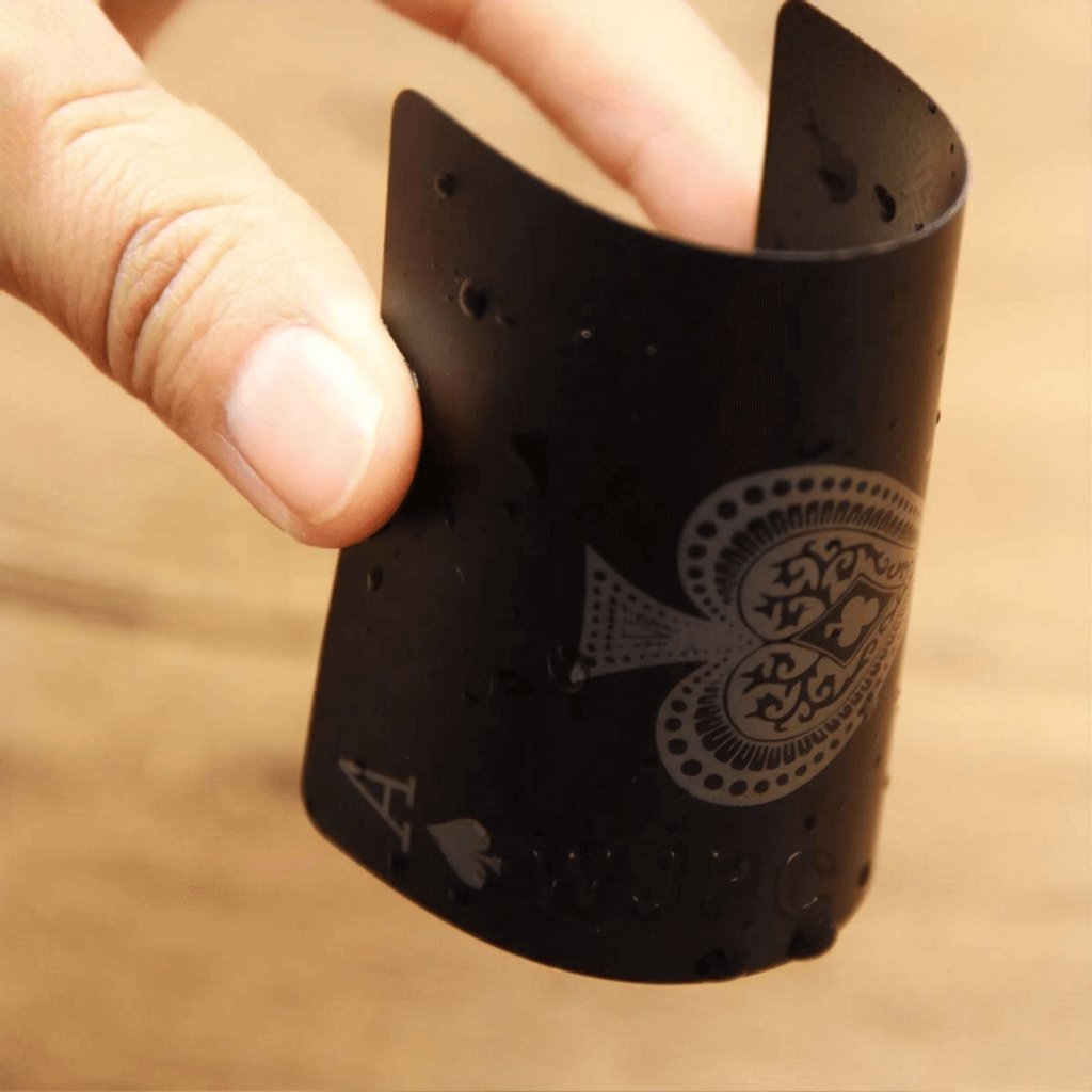 Men&#39;s Black Edition Waterproof Card Deck
